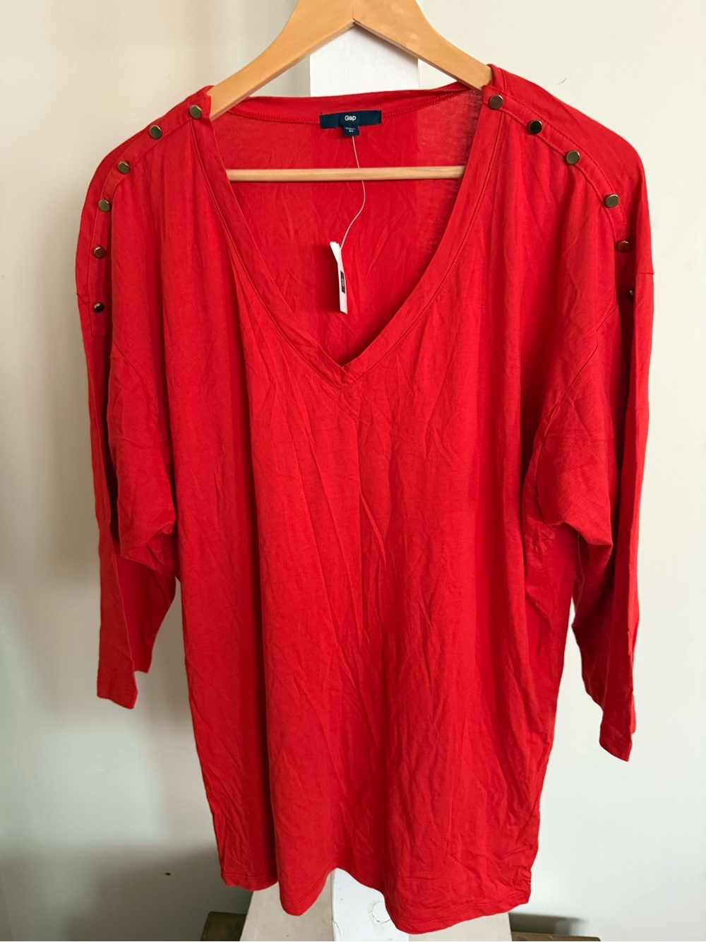 NWT Gap V-Neck Top